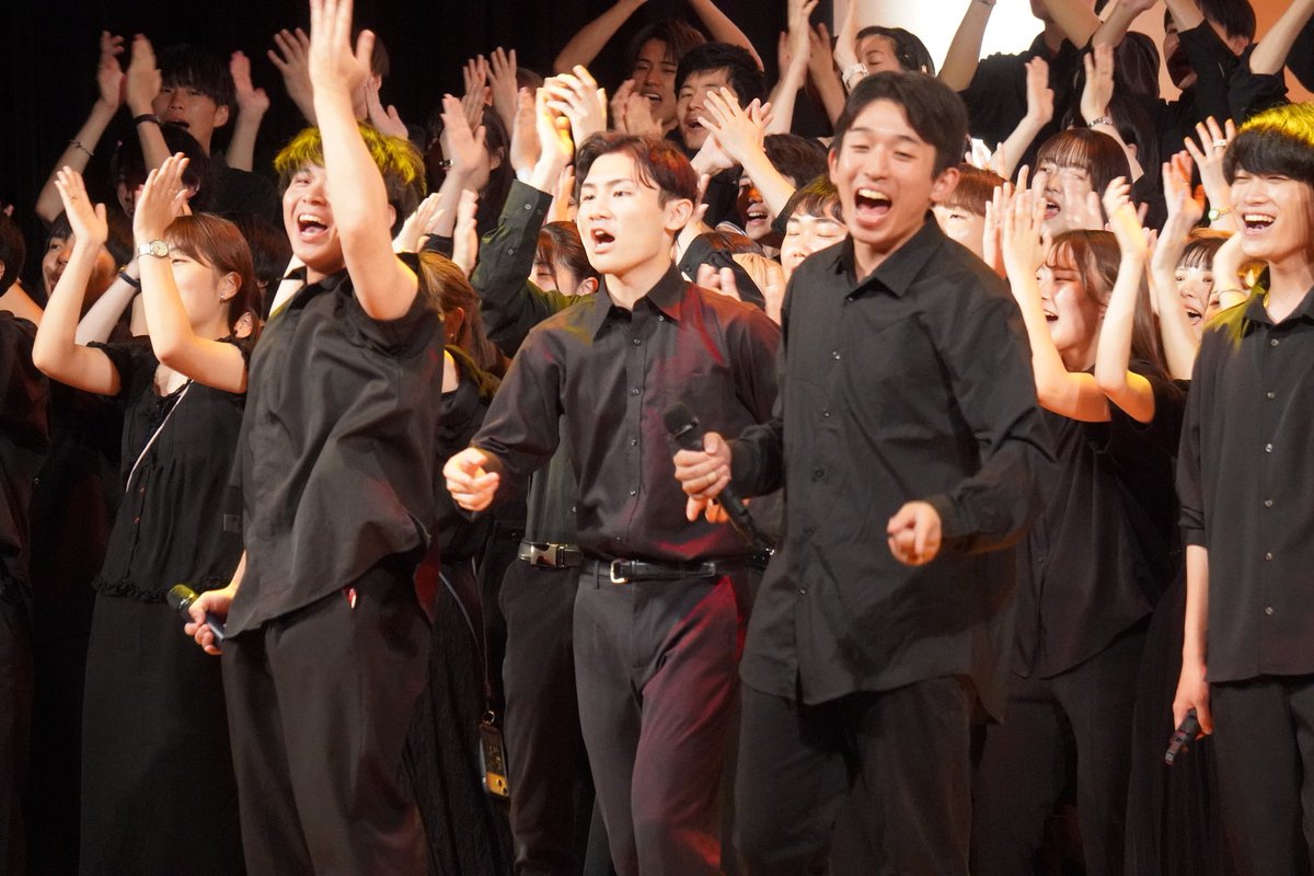 SA_Summer2026's tweet photo. ✰Summer Live 2023『Character』終演✰

先日行われた、Sound Arts Summer Live 2023 『Character』は終演致しました👗✨
#SA_Character のハッシュタグをつけて、ご感想をつぶやいていただけると嬉しいです🔆
会場に足を運んでいただいた皆様、ありがとうございました！💐 https://t.co/yWJ7HfngVf