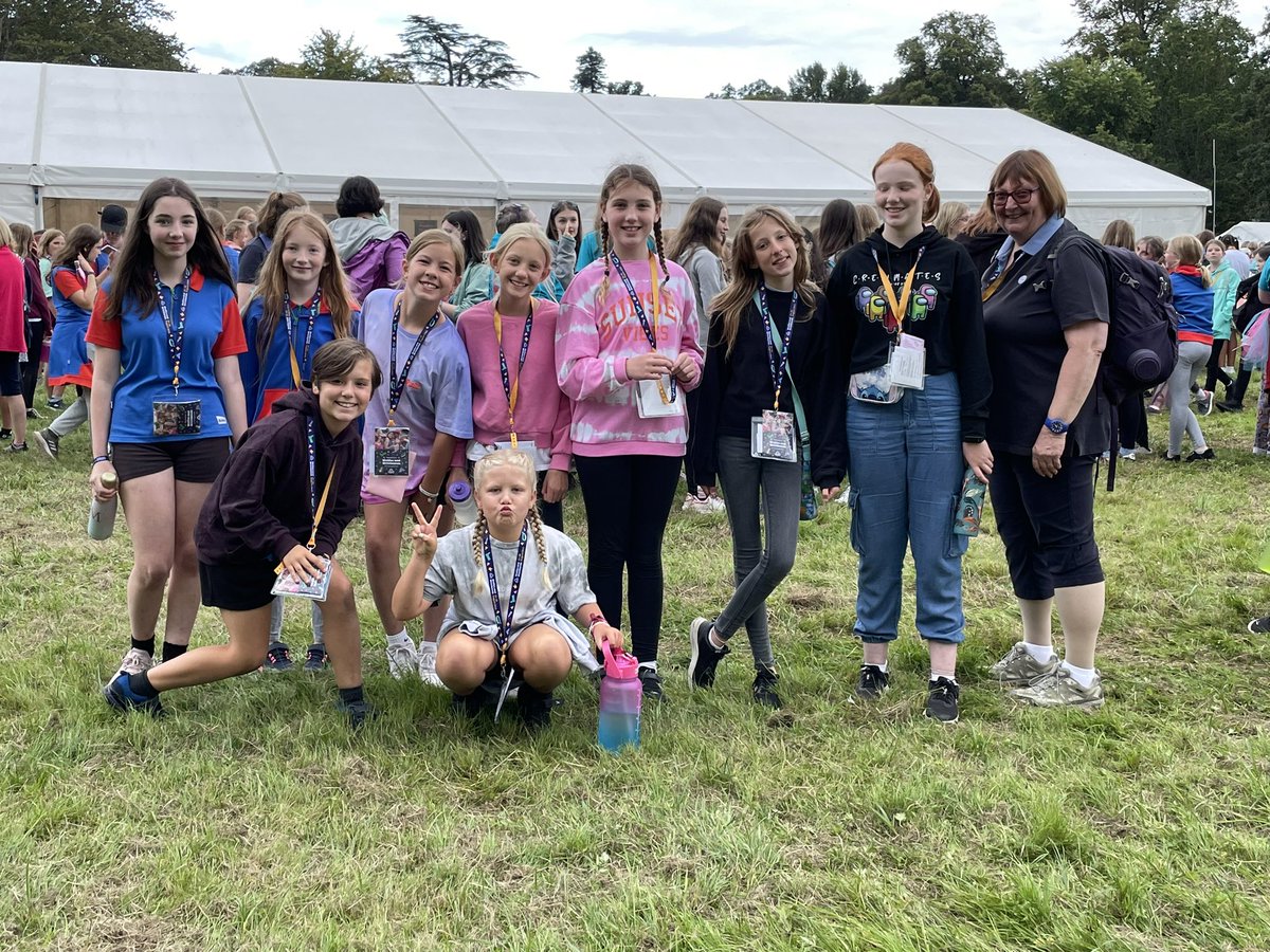 GGTonNorth's tweet photo. First day vibes #welliesandwristbands 💙 @GGKentWeald @Guiding_LaSER @Girlguiding @FoxleaseTAC https://t.co/7q3cGrgJ3g