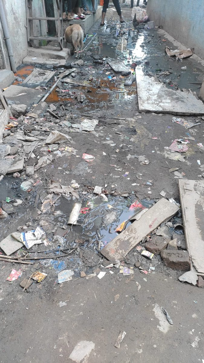 GovandiM's tweet photo. No action till now on Complaint No. 0722836966, 0722812120, 0722811702 through online Portal as photos attached respectively. @mybmc WhatsApp Helpline & CM Clean Mumbai helpline didn't work.They just show complaint is closed but work isn't done. #FakeWork
#Cleanmumbai #invisible https://t.co/kReexrQGPb