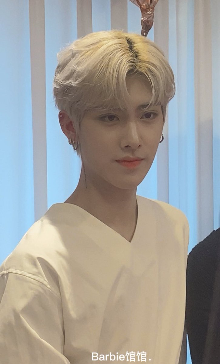 Ricky the birthday boy (@rlhcky) on Twitter photo 