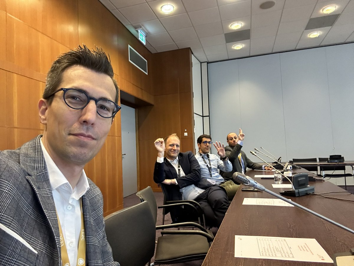 DavidDuncker's tweet image. #EHRA_ESC Digital and #EHRA_Ecomm committee meeting at #ESCCongress

Happy and honored to work with this exceptional team!