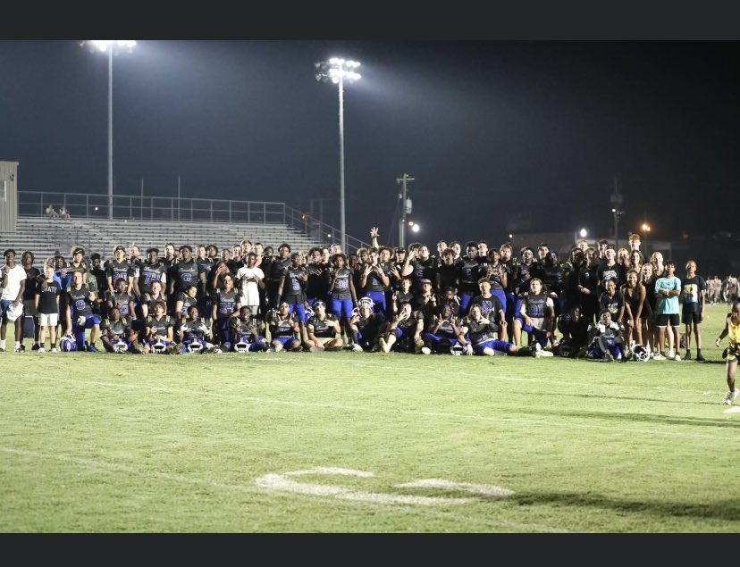 BHSDevils1's tweet photo. 1st Friday Night Football Game 23’

✅ Black out..literally..lights go out
✅Band plays 30 min delay..fans wave phone lights..fun!
✅Lights on and fans pack stadium 
✅16 pts scored in first 5min
✅Band Cheer and Pom rocked
✅Blue Devils defeat Corinth 23-13

#BlueDevilStandard https://t.co/nmbJ90i0WK