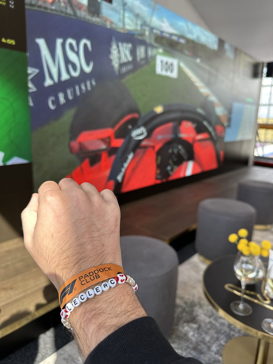 MattP1Gallagher's tweet photo. I guess that’s the last time I wear this bracelet https://t.co/FWJWxoa5KA