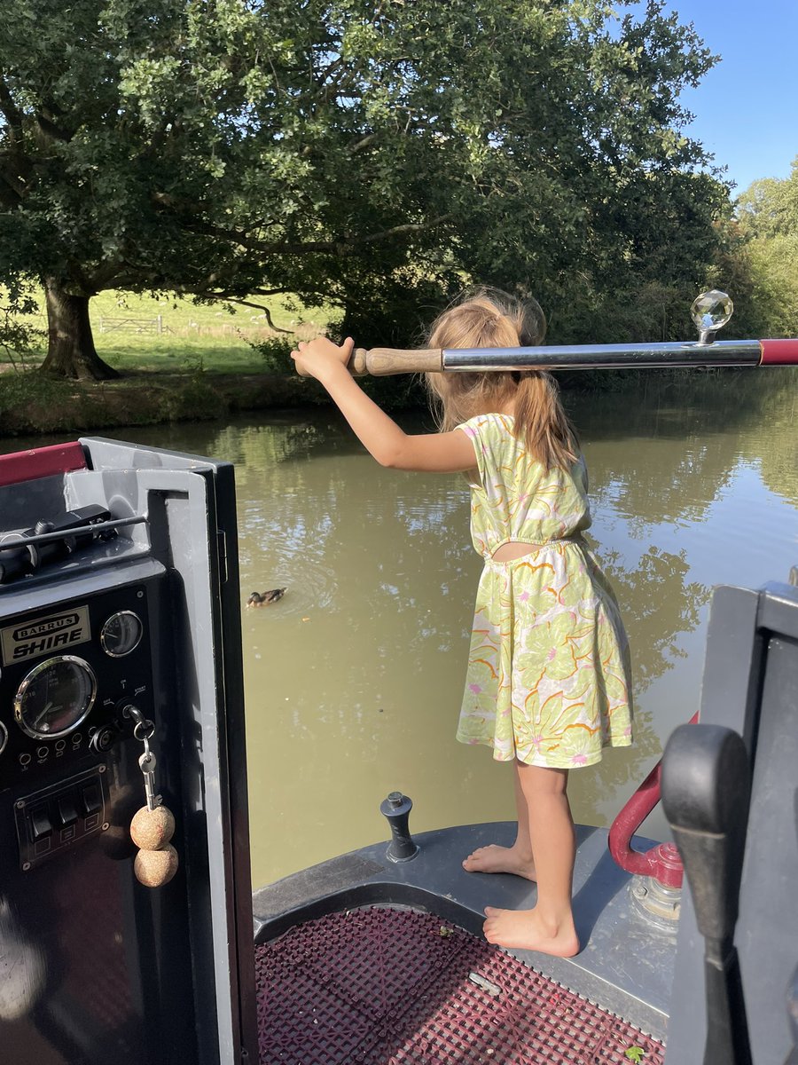 Foxton Locks &amp; Market Harborough arm - lush weather and a gorgeous boat (if a little tricky to reverse park 🤣)