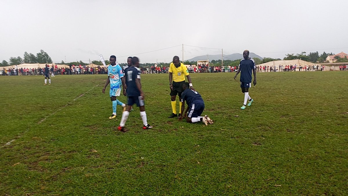 SpiceFMHoima's tweet image. #SpiceSports 
#FriendlyMatch 

It&apos;sHalf-Time

Kitara FC 1:0 Wakiso Giants.