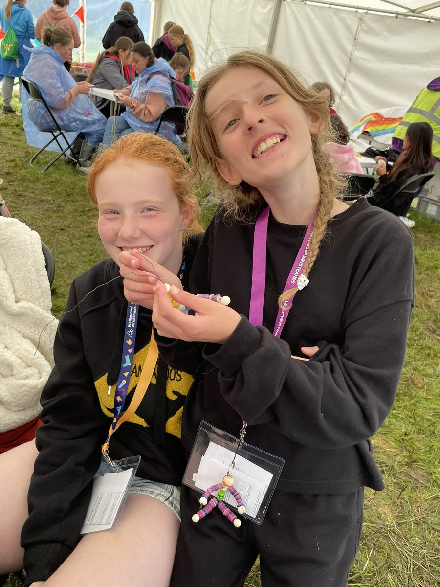GGTonNorth's tweet photo. Craft tent to avoid the rain ☔️ @FoxleaseTAC #welliesandwristbands @GGKentWeald @Girlguiding @Guiding_LaSER https://t.co/LZvAc6G3KH