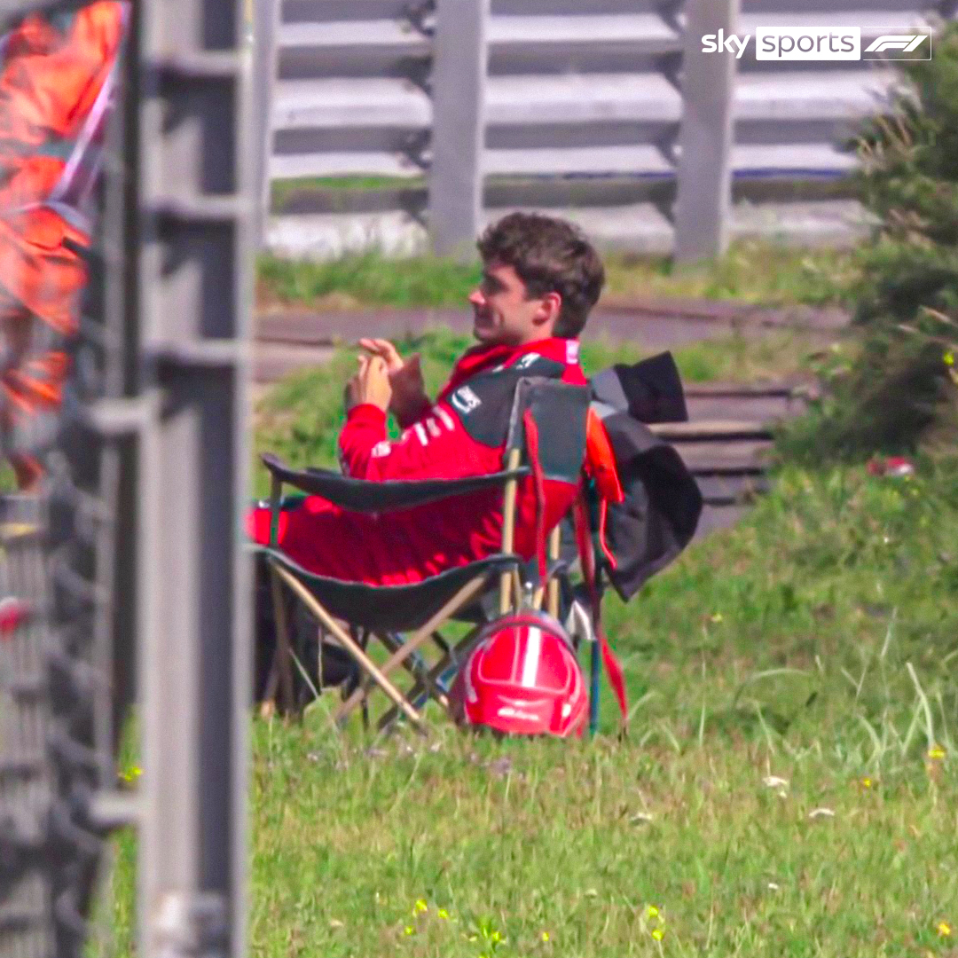SkySportsF1's tweet photo. Leclerc watching on...😅 https://t.co/909bDogFEK