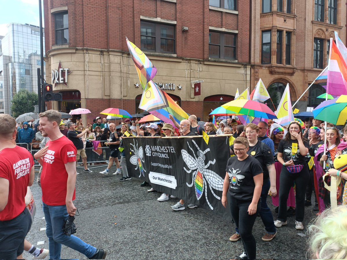 McrGortonLab's tweet photo. Manchester Labour members were proud to be marching in Manchester Pride, alongside so many great organisations and the wider Labour Movement https://t.co/rn8XWdkYwW