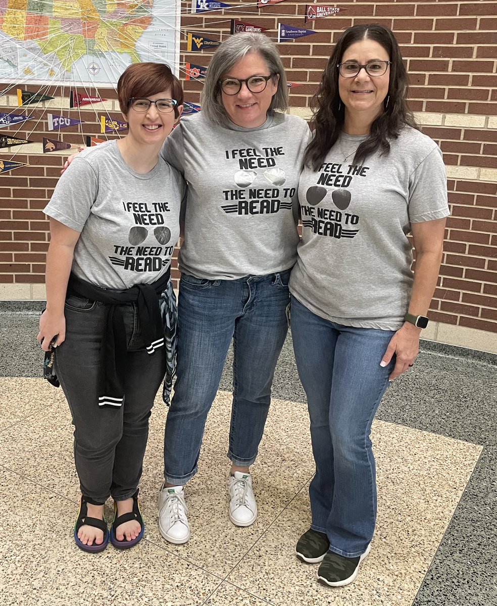 RogersMSLibrary's tweet photo. Feel the need to read? We do! โค๏ธ๐ #tripleting @ProsperRogersMS @PISD_Libraries https://t.co/Z4Xc69yUyj