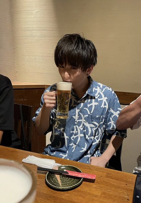 オフ会緊張を忘れるほど楽しかったわ〜  お酒をたんまりと飲んでからの立ちんぼ見学、風俗、日高屋で締めという流れも良かった！  参加してくださった方、ありがとうございました🙇&zwj;♂️  オフ会の写真撮るの忘れたから参加者の方からもらった写真を掲載