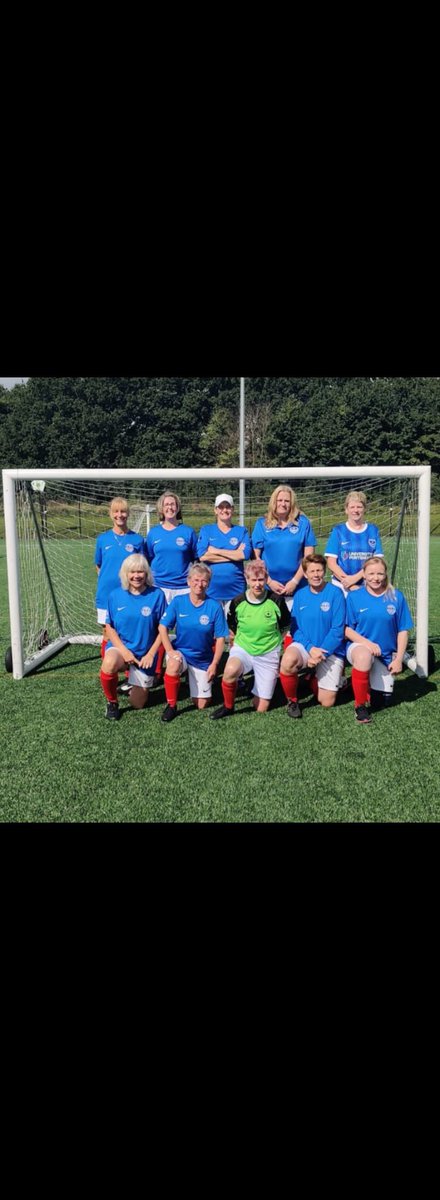PompeyWalkingWm's tweet photo. Another great walking football festival this morning at AFC Stoneham. We played Eastleigh, Fleet and Bournmouth. Some competitive games played in the right spirit.

Great preparation for our new league. @HampshireFA #walkingfootball #pompey https://t.co/U8xpVudrXq