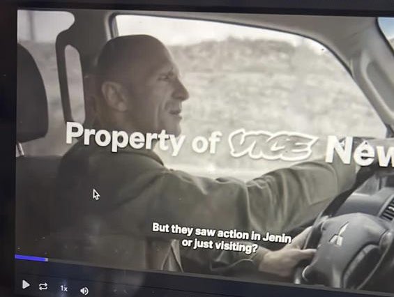 Lama Al-Arian tweet media