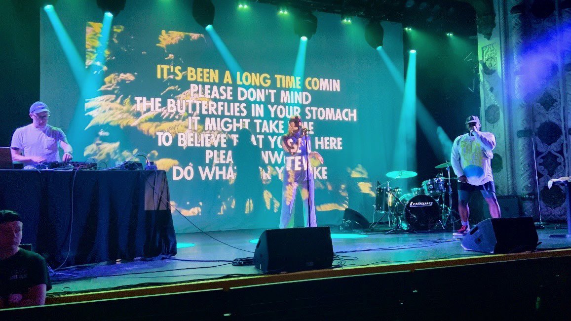 the <a href="/metrochicago/">Metro</a> show was 🔥 and <a href="/LiliKjazz/">Lili K</a> joined us for a few jams—