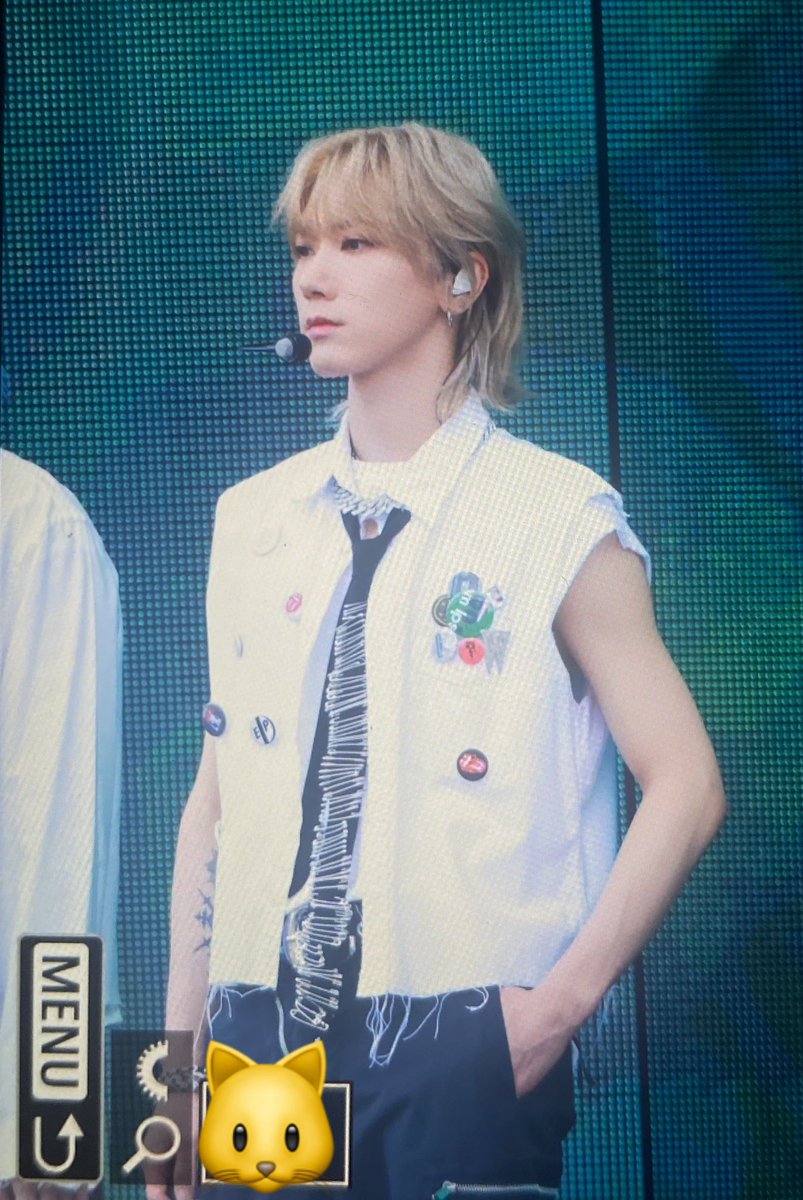 230826

#TEN #李永钦 
#เตนล์ #텐 
#SuperM #WayV #NCT