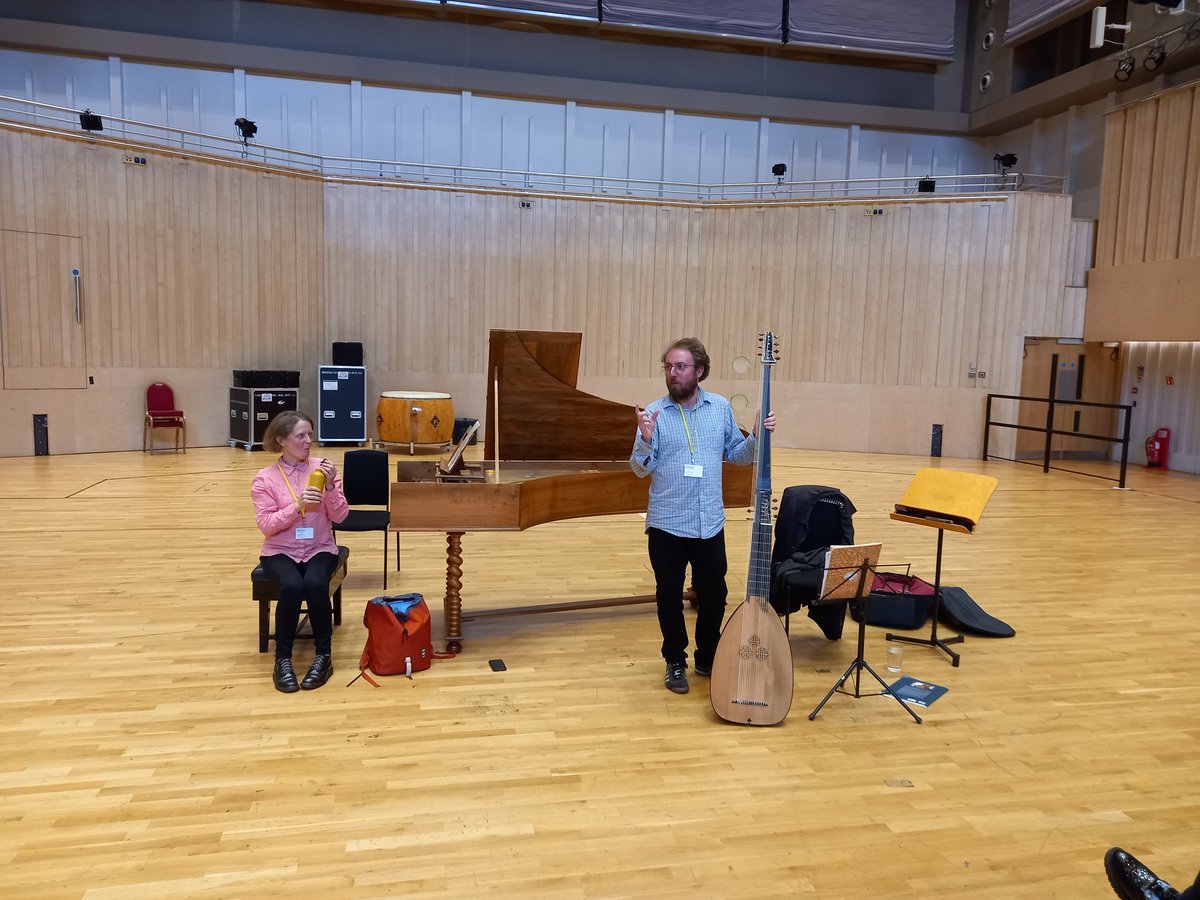 OliSearle's tweet photo. Great to be involved with the fantastic first day of #NotesFromScotland kicking off with a Harpsichord and Theorbo workshop for young composers @DunedinConsort @RSNO @JayCapperauld @composerhelen https://t.co/DVMUfD4m3E