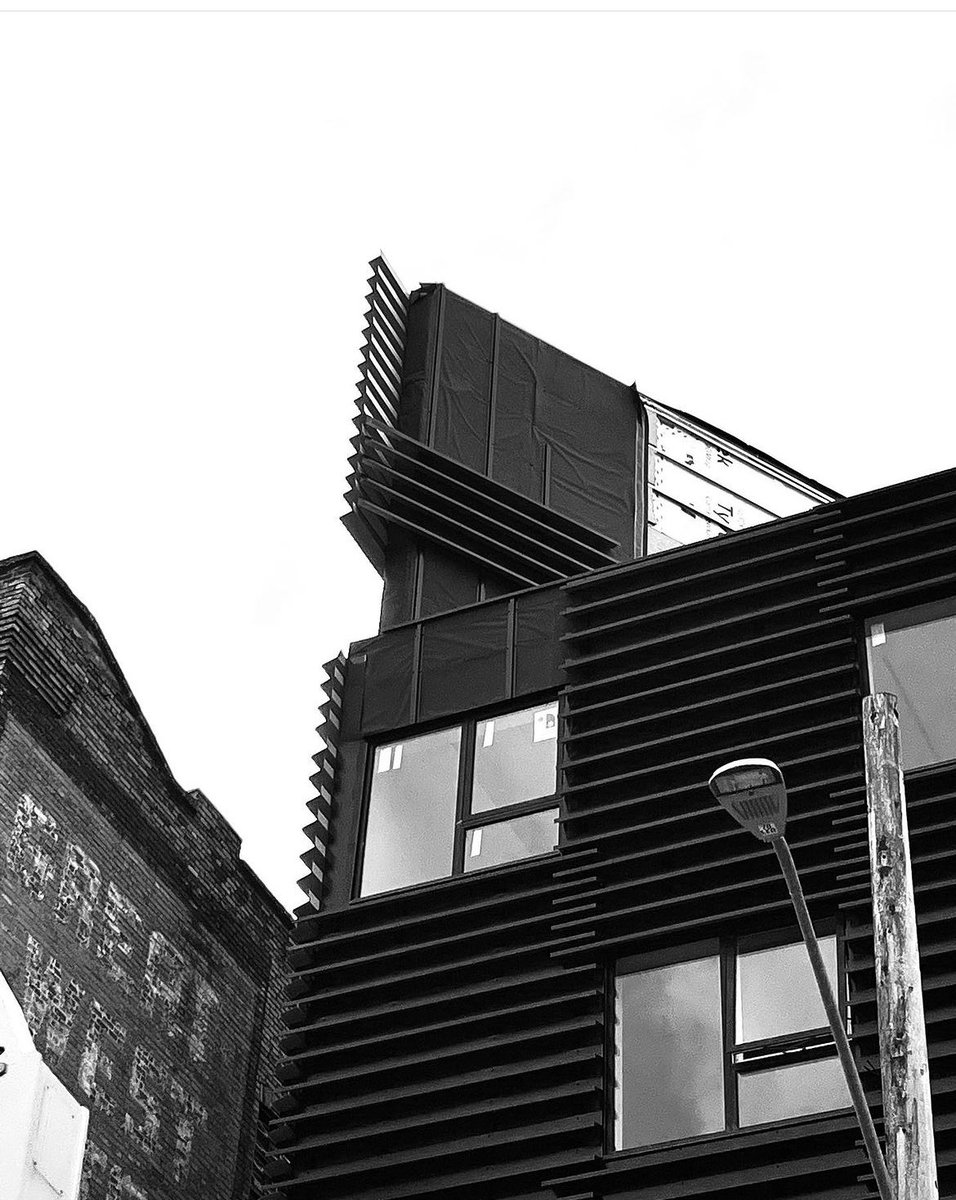 AlkarimDevani tweet media