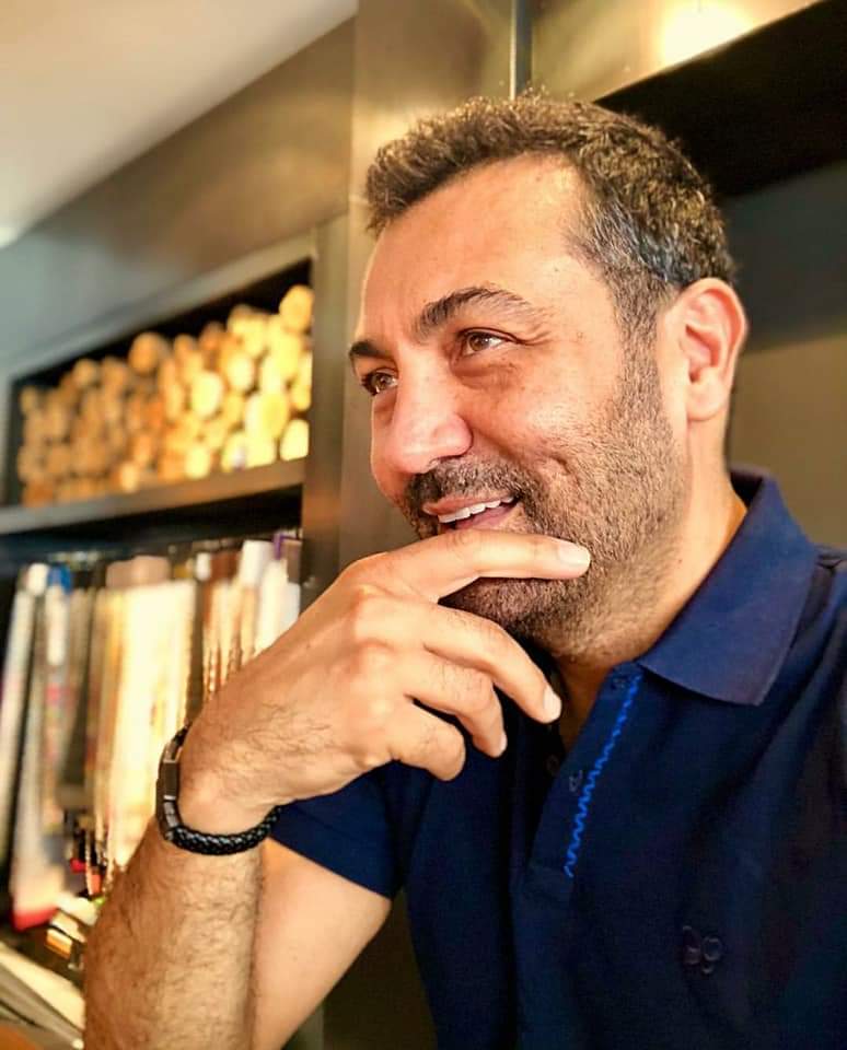 menoturkish's tweet photo. ⁦رسميا 
ساروهان هونيل ين��م الى مسلسل هذا العالم لا يسعني
من اعماله : وتمضي الايام المؤسس عثمان و الورد الاسود 
#BenBuCihanaSığmazam⁩ 
#وتمضي_الايام
#هذا_العالم_لايسعني
#اوكتاي_كارينجا
#meno_turkish
#menoturkish https://t.co/YpMXko0MQQ
