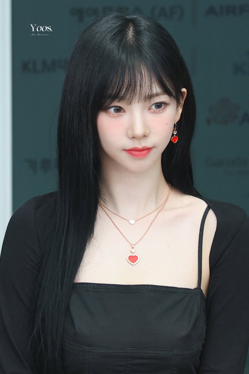 230522 

#카리나 #Karina #에스파 #aespa #エスパ #カリナ #劉知珉