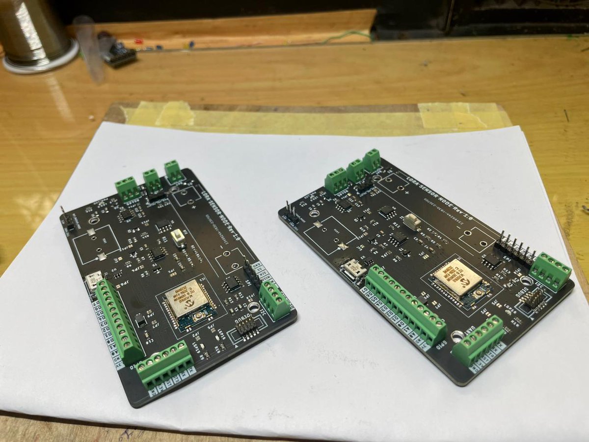 Aptinex's tweet photo. Aptinex WLR089U0 LoRaNODe pre-release pics 
@MicrochipTech @MicrochipMakes #srilanka #LoRA #thethingsnetwork #arduino #electronics #iot #raspberrypi https://t.co/vogON4Xt4v