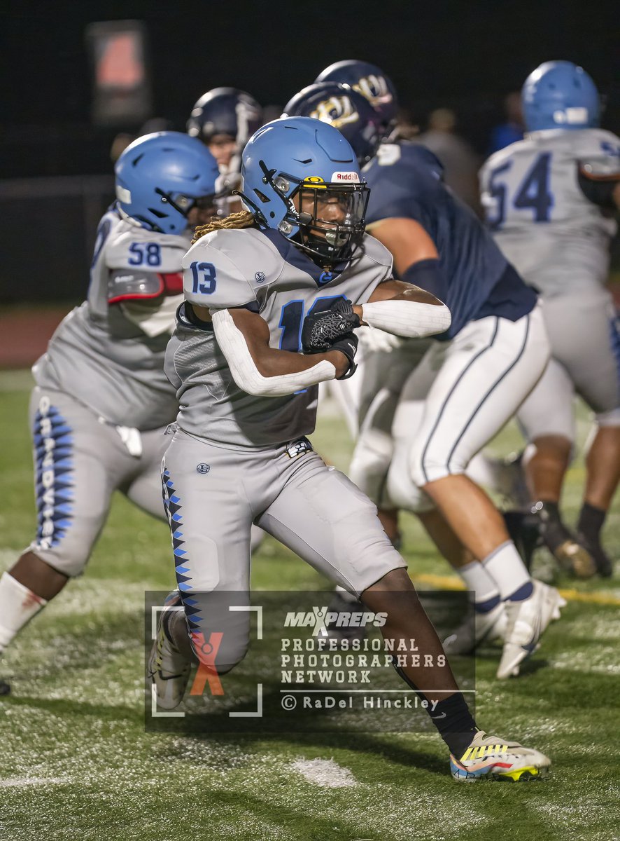 RaDel_H_Photo's tweet photo. I must be out of practice… the play action totally fooled me!
#football #fridaynightlights #highschoolfootball #nikonsportsphotography #nikonsportsphotographer #nikonz6ii #nikon300mmf4 #fooledme #maxpreps #maxprepsphotographer https://t.co/jyMQU1FqTT