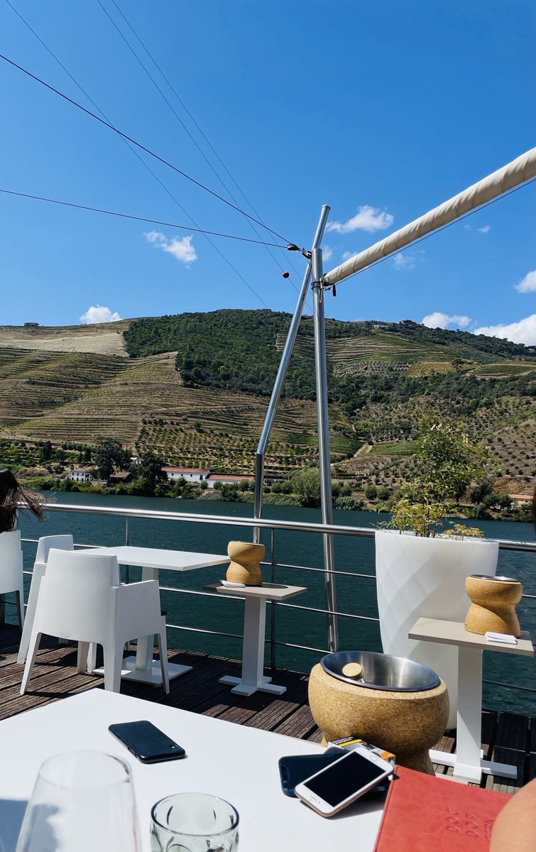 Good food and outstanding view ! #foodie #dourovalley