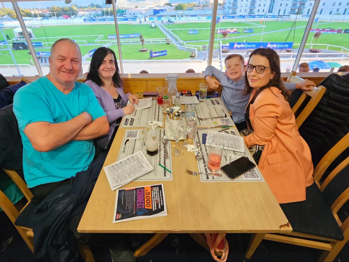 shelbournepark's tweet photo. π½ Dinner is served...with a side of racing action!
Enjoying dinner and racing tonight at the Boylesports Irish Greyhound Derby Semi-Finals in Shelbourne Park
#BoyleSportsIGD #GoGreyhoundRacing #ThisRunsDeep #AtTheDogs #ShelbournePark #Dublin https://t.co/4E4puEI3bf