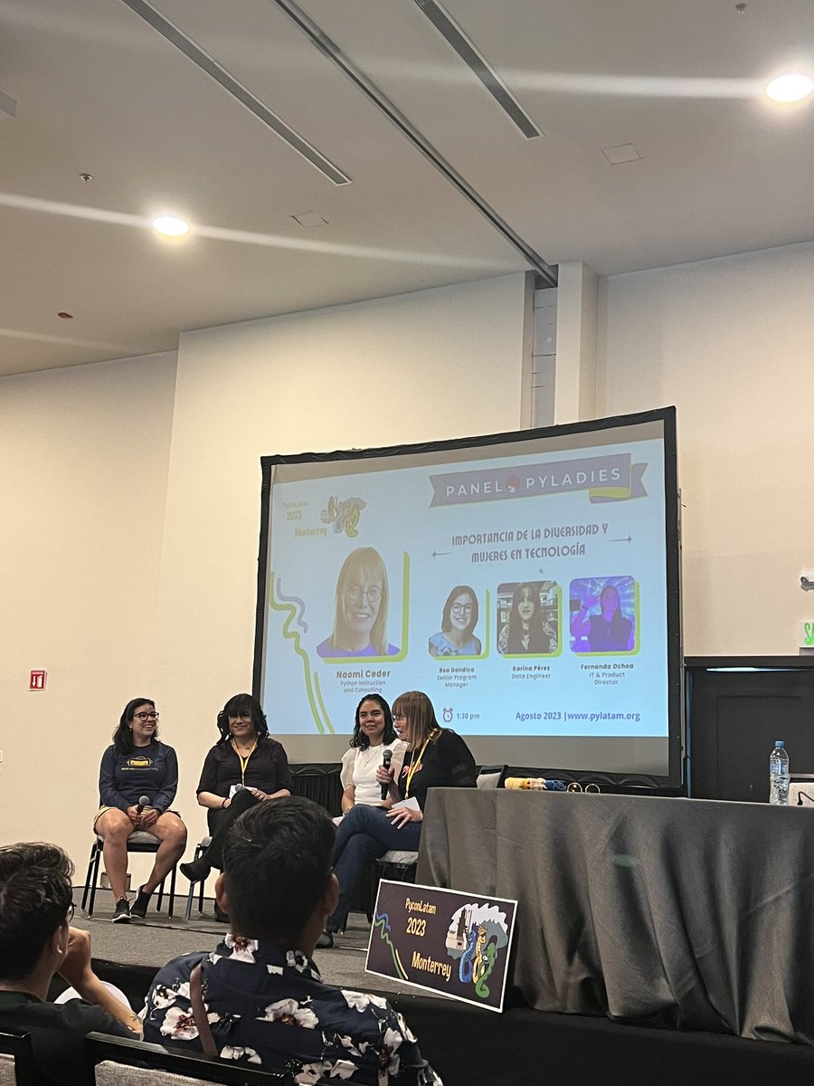 alarcon7a's tweet image. Llego el turno de @pyladies 🔥👌

Mujeres increíbles haciendo cosas increíbles !!!

#PyConLatam