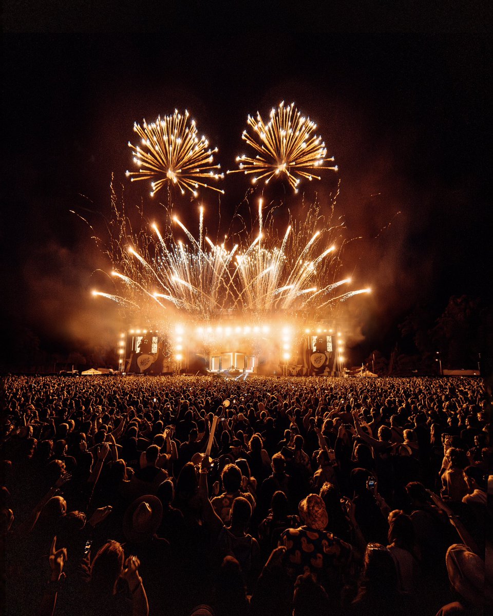 djsnake's tweet photo. Merci @VandBFest 🇫🇷 https://t.co/ahhN4m7yBx