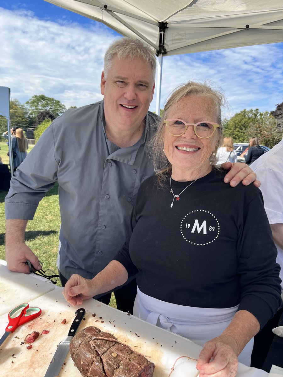 TCIChefs's tweet photo. Up to over 25 Chefs for our 6th annual Thistletown Chefs Harvest Party. Amazing food stations, cooking demos, silent auction with fabulous dining and entertainment options! This party is a 'foodies' dream come true:https://t.co/AZynwP5opE https://t.co/3iDQLmXT3K
