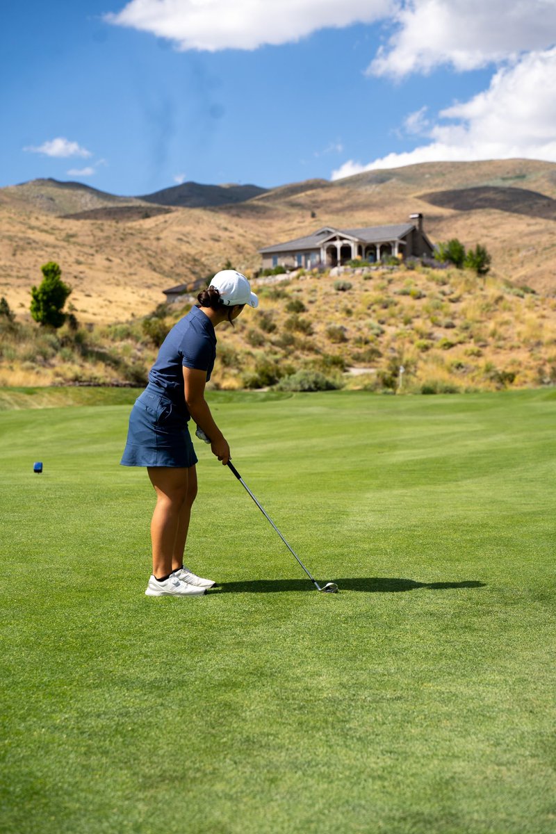 Nevada Women's Golf tweet media