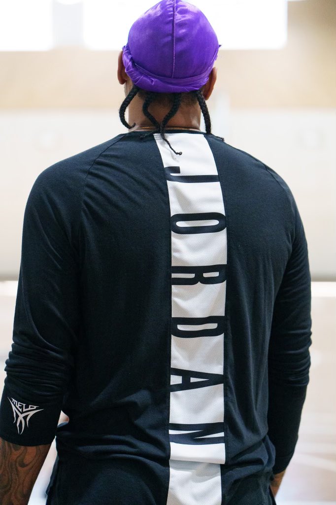 Carmelo Anthony tweet media