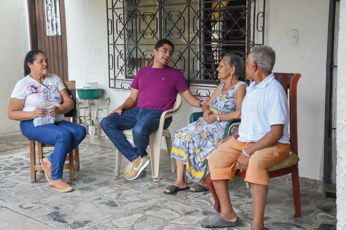 CJoseMoreno's tweet photo. #PlanSeguro | Para garantizar seguridad en Valledupar, vamos a crear la Red de Solidaridad y Seguridad Ciudadana, conformada por las JAC, empresas de vigilancia, comerciantes, taxistas, y que esté articulada con la Policía, el Ejército, el Gaula y la inteligencia de la Fiscalía https://t.co/FMY07S1vHs