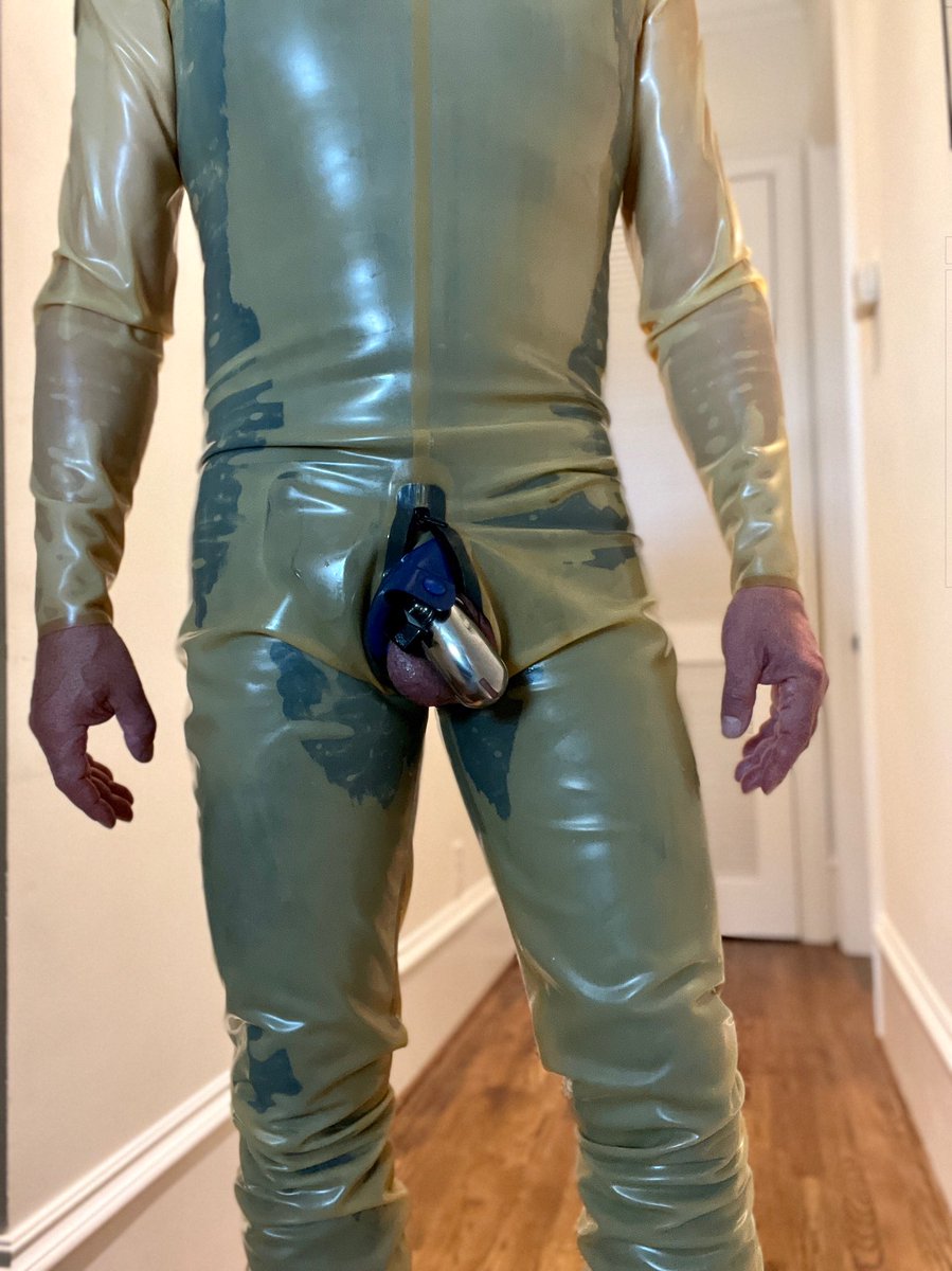 ct_rubberman's tweet photo. Today was just the right conditions to stew in gear. Locked. Double rubbered, slightly concealed. https://t.co/1EAYDkaWi6