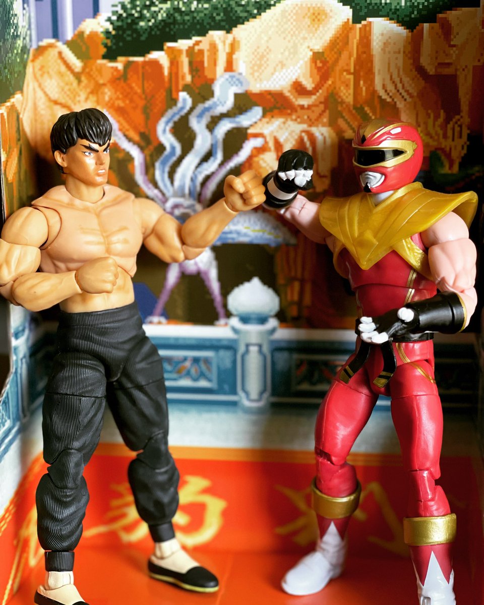 TokuChief's tweet photo. While the line has its flaws design wise, the overall concept is cool. I would ❤️to see more characters like Vega, @Ranger_Liz Sagat, Bison & Fei Long ft. here fighting off against Ken as the Red Soaring Falcon Ranger all enter the PRU! #PlayingPowerRangers #StreetFighter #PR30 https://t.co/zYGAmIKLK6