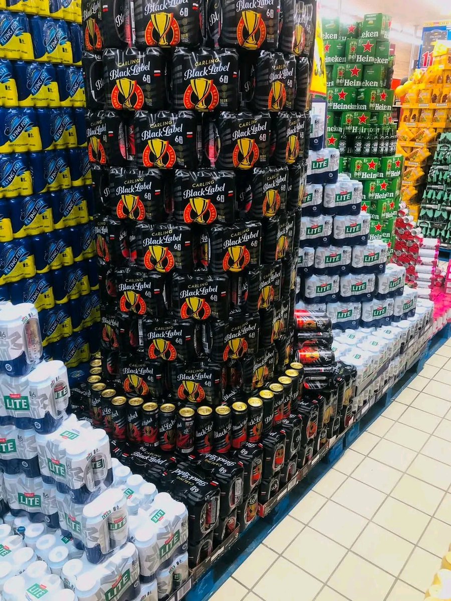 EsihleNdlebe's tweet photo. Sibuyeke njani xa iGroetman yakuGatyane ibu display kanje😂😂 https://t.co/3HordeTqdi