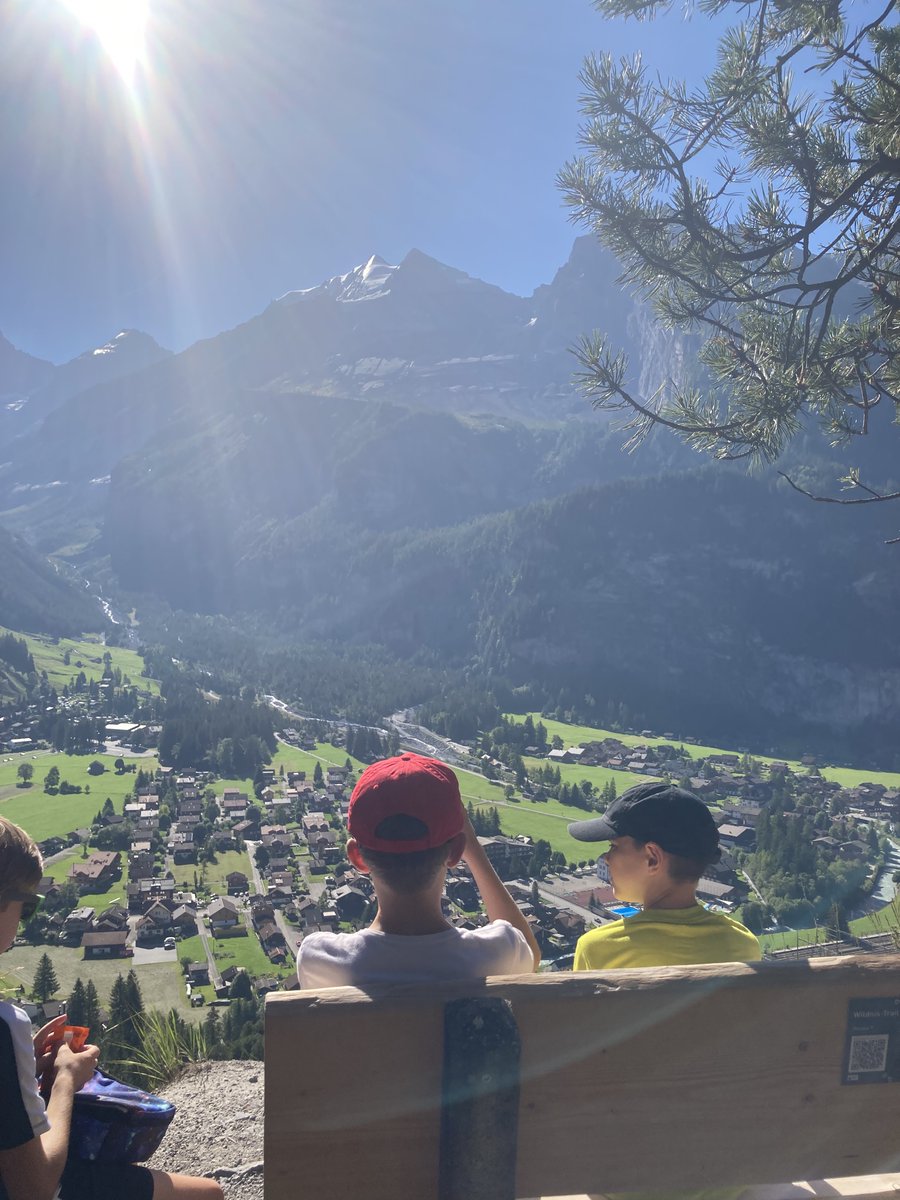 helenmaguiremp's tweet photo. Great to be @KISC with @surreyscouts on KIX 2023. Thank you for an awesome week with 700+ #scouts from #Surrey. Such an experience for them! Friendships made, #mountains climbed, adventures had &amp; memories created. Wonderful to meet #Leatherhead, #Epsomandewell &amp; #Ashtead scouts. https://t.co/VRHJZ63FzK