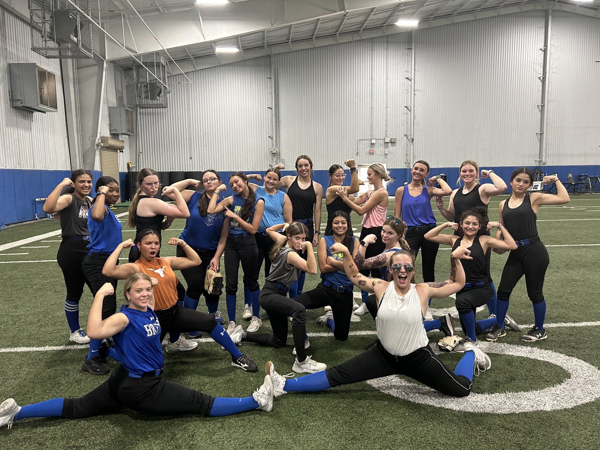 Brewer Bear Softball tweet media