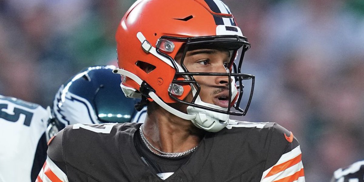 RookieWatxh's tweet photo. Dorian Thompson-Robinson���s first NFL preseason is officially over.

And it was SPECIAL.

• 37/58 (64%)
• 440 passing yards
• 69 rushing yards
• 2 passing TD’s
• 0 INT’s
• 105.5 average passer rating

The Browns have a STUD in their backup QB.

And they found him in the fifth round 😳