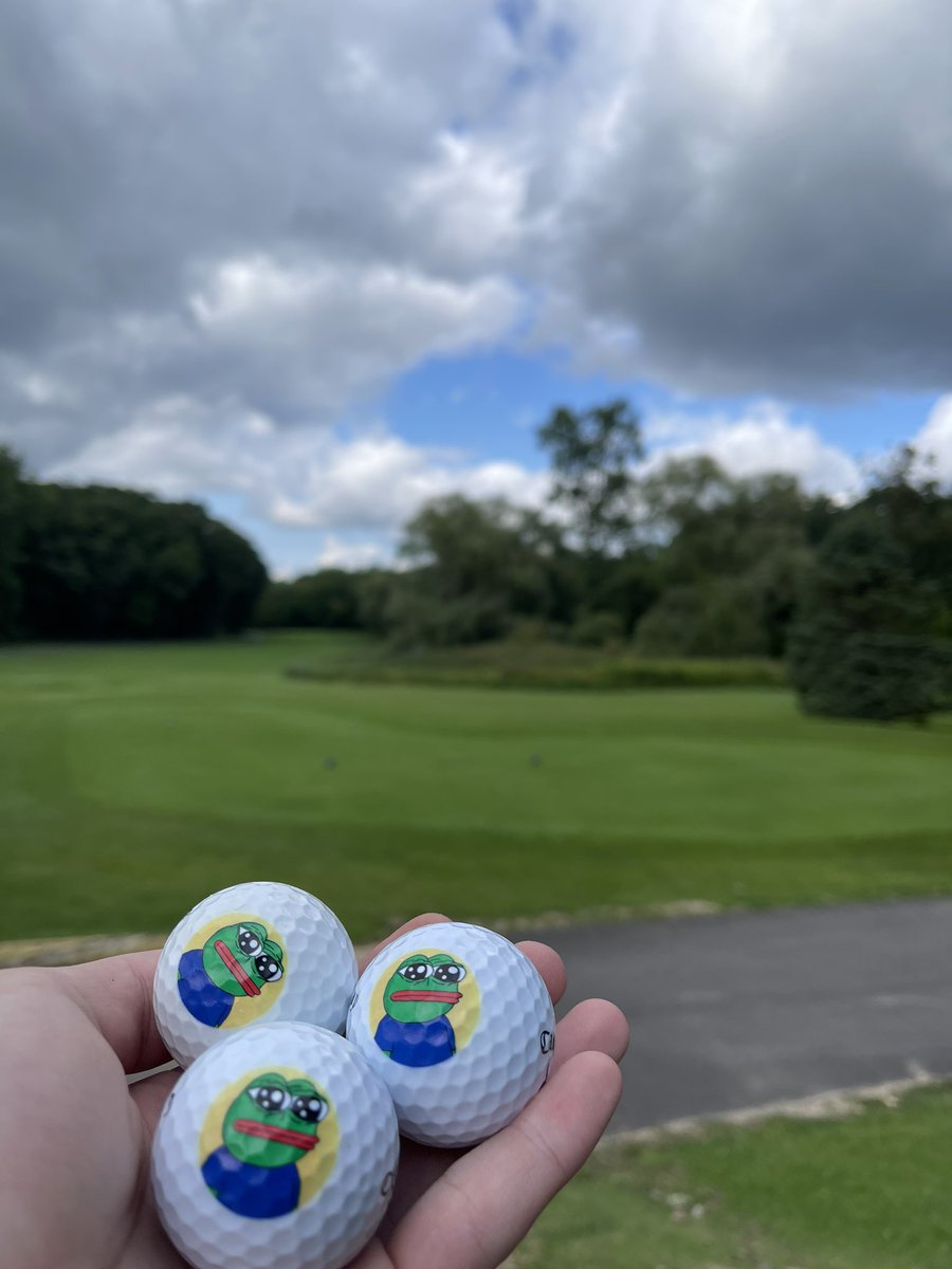 Touching Grass with <a href="/NoblePepes/">Noble Pepes</a> Today🏌️‍♂️🐸⚔️