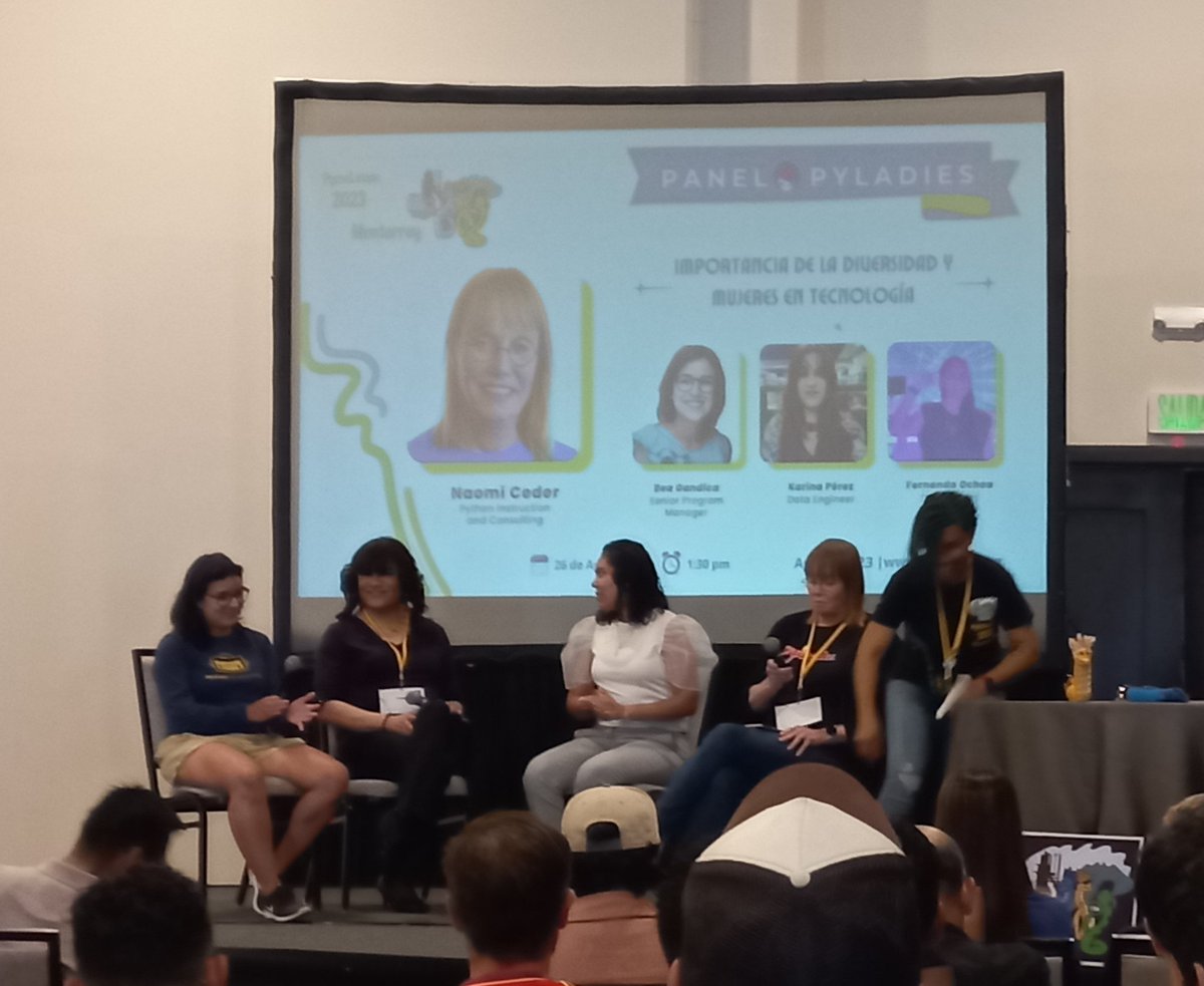 ArccadiaSoft's tweet photo. Me quedo con una de muchas ideas de las panelistas (gracias Bea): Un mentor puede ser alguien con quien no tienes nada en comun. https://t.co/xds8OvSarM