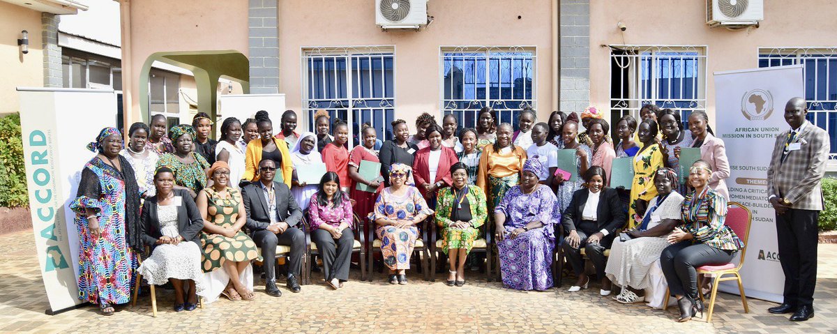 AUC_PAPS's tweet image. #AUMISS, in collaboration w/ @ACCORD_online  just concluded a 6-Day Training of Trainers (ToT) for Women Mediators &amp;amp; Peacebuilders in #Wau, #SouthSudan, organized within the context of the #FemWise-South Sudan national chapter.(1/3)