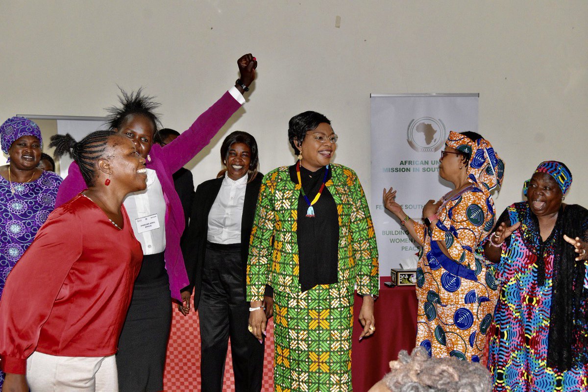 AUC_PAPS's tweet image. #AUMISS, in collaboration w/ @ACCORD_online  just concluded a 6-Day Training of Trainers (ToT) for Women Mediators &amp;amp; Peacebuilders in #Wau, #SouthSudan, organized within the context of the #FemWise-South Sudan national chapter.(1/3)