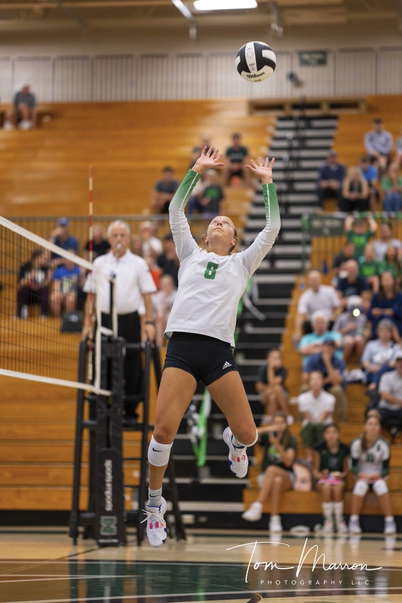 TomMarronPhoto's tweet photo. Mya Cunningham here with one of her many perfect assists in Wednesday's sweep of the Wildcats. https://t.co/WVTWxUbGkY