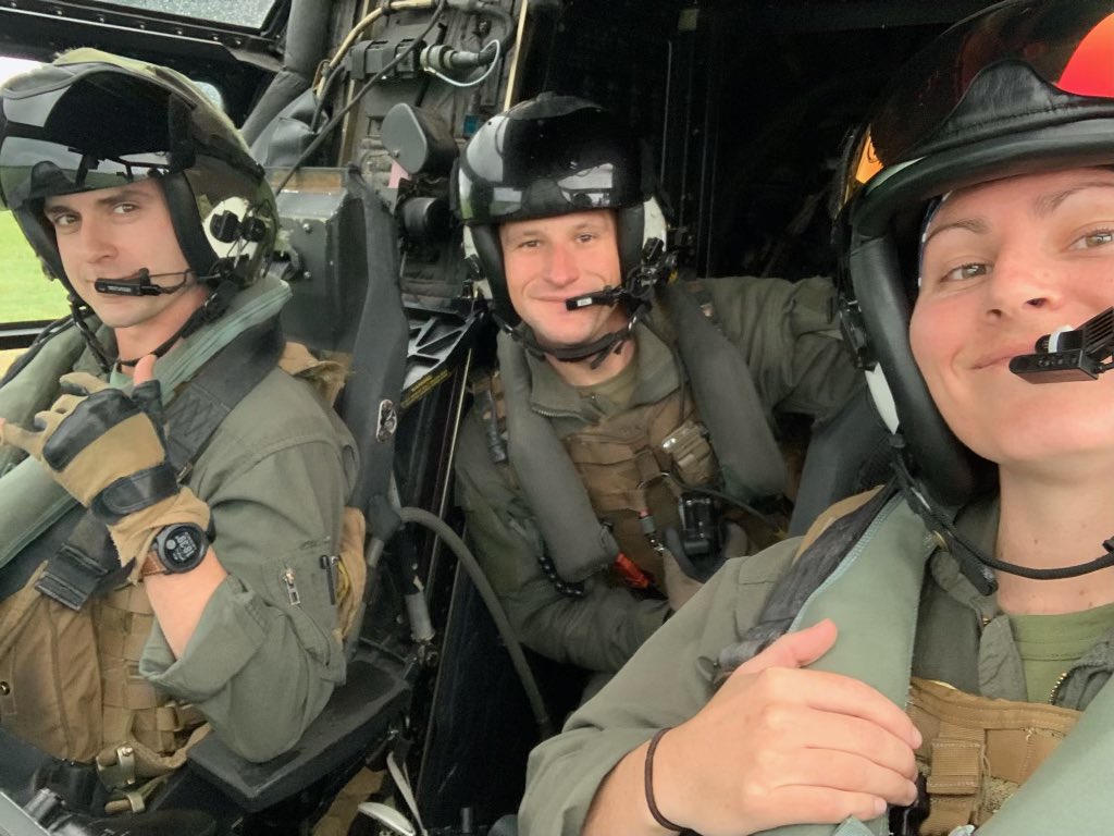 NavyWSoccer's tweet photo. Captain Megan Rogers, USMC and NWS 2018 alum, was today’s lead Osprey in the Navy vs. Notre Dame flyover

#GoNavy | #WeDoMore https://t.co/0rbD2VOKay