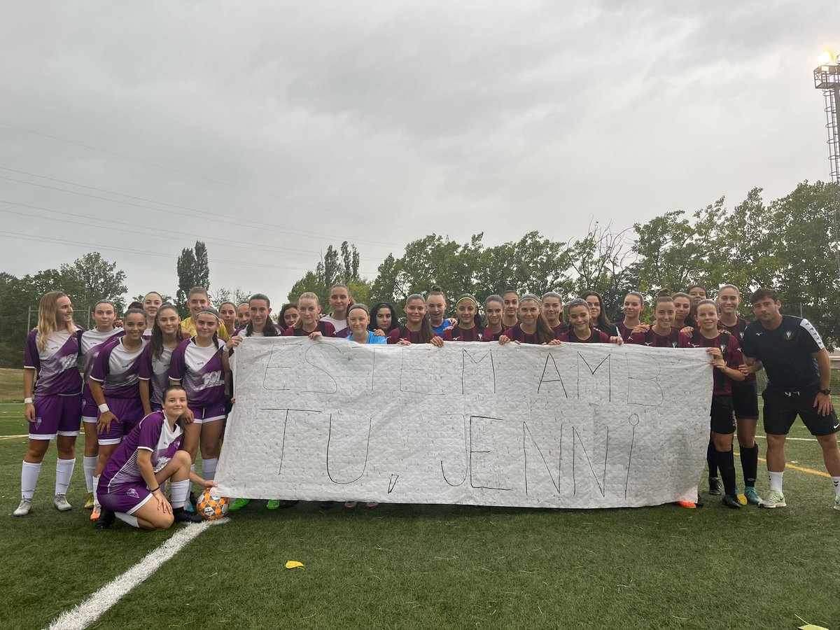VicRiuprimer's tweet photo. 𝗥𝗘𝗦𝗨𝗟𝗧𝗔𝗧𝗦 | Futbol Base

Femení Juvenil “A”

🏆 Partit Amistós

Vic Riuprimer Refo FC 2 - 0 @pontencfemeni 

#SomhiVicRiuprimerREFO 🔴⚫️ #JuntsUnEquip #VicActivat #Osona #Pretemporada https://t.co/pGGIG0aLn9