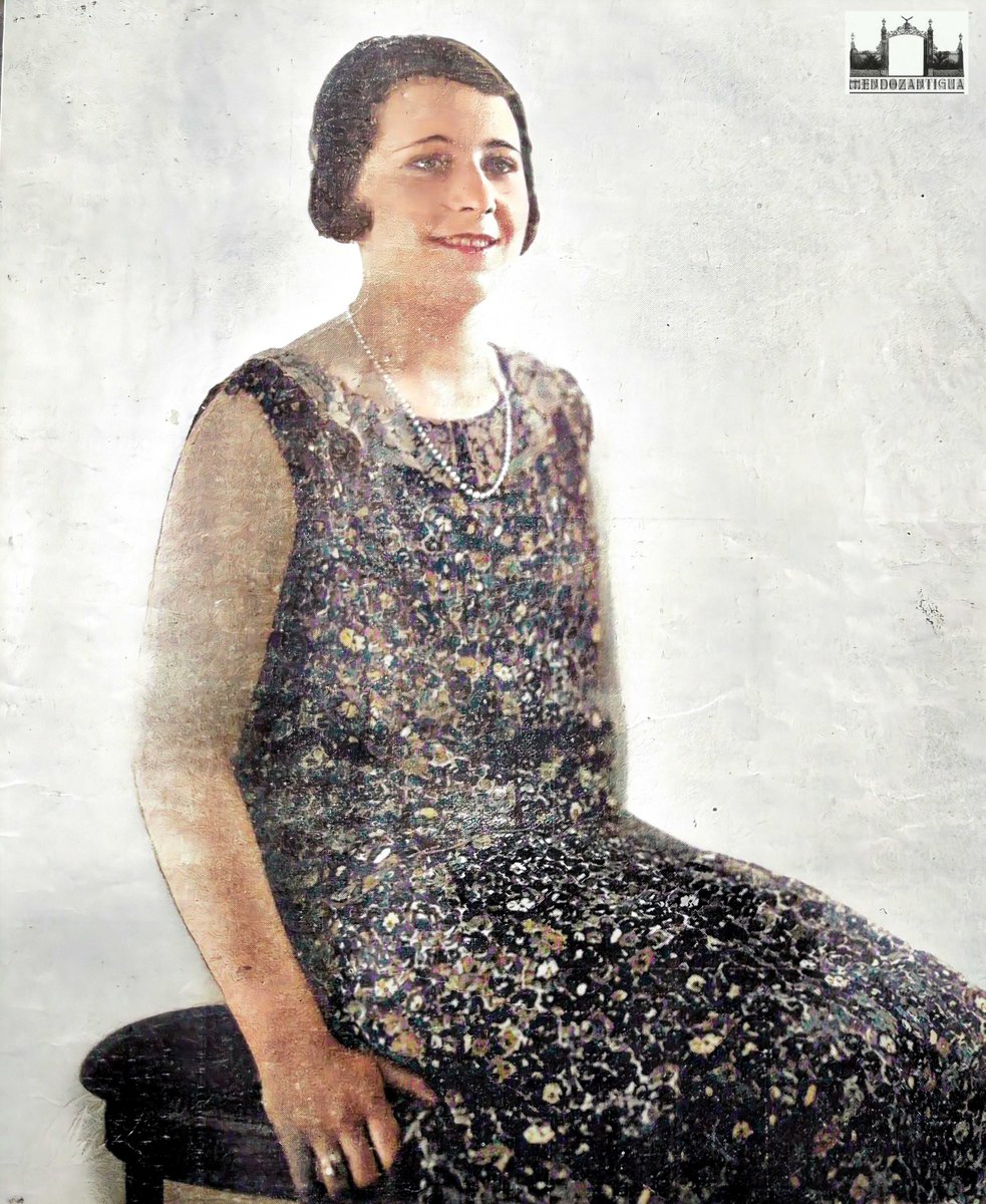 MendozAntigua's tweet photo. Damas de la Sociedad Mendocina. Señorita Marta Duffau. (1927) Provincia de Mendoza

#Sociales #Marta #duffau #mendozantigua #Mendoza #MENDOCINA
https://t.co/RVzzgDqWVi

Foto. Amitrano https://t.co/1rBcuVPqNE