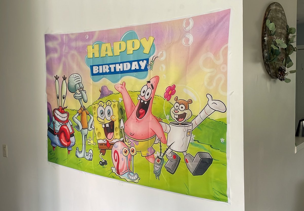 Celebrating my 30th with a SpongeBob themed party 🎉😂 
#spongebob #90sbaby #Nickelodeon