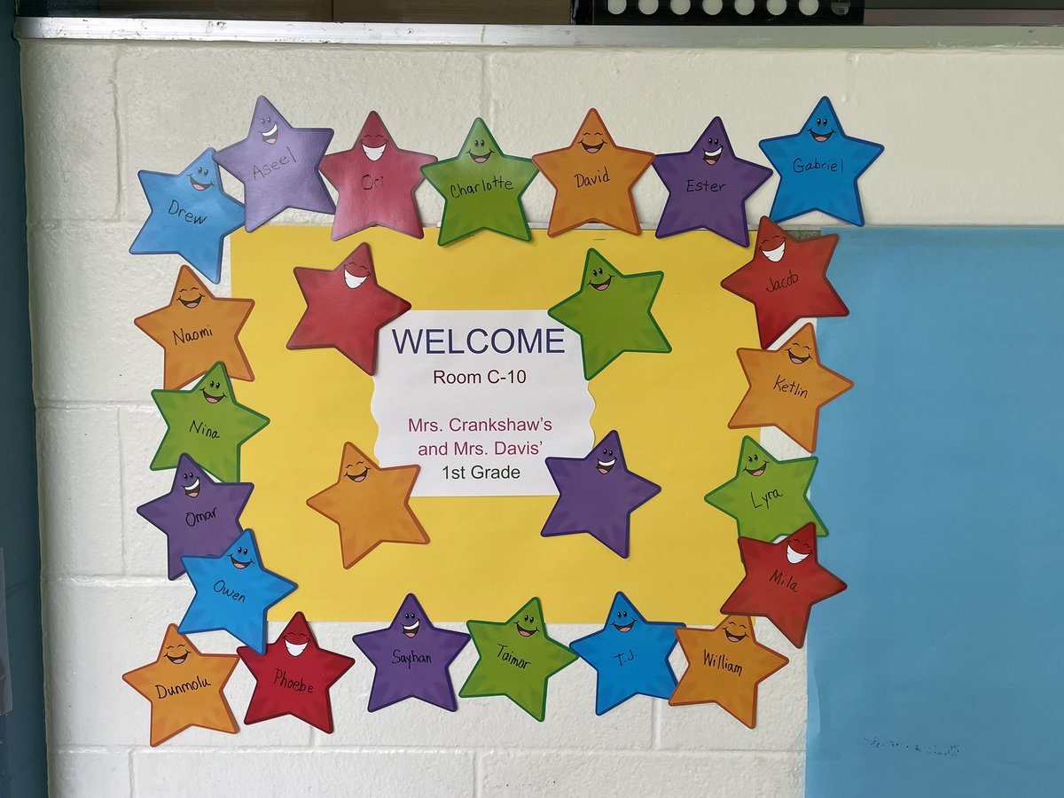 CrankshawMolly's tweet photo. My room is complete! I am ready for 21 1st graders at Allen Elementary on Monday morning! It’s going to be a great day! We are going to embrace the “Go slow to go far!” Mentality. I couldn’t be more excited! 🍎🦅 @A2SchoolsSuper @A2schools #OutOfRetirememt #LongTermSubstitute https://t.co/A7ayXoMVlJ
