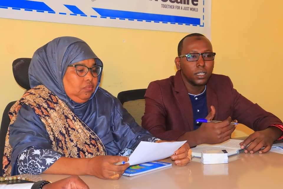 trocaire's tweet photo. (1/2) Trocaire and partners ADA and SEDHURO, co-chairs of the Gedo Regional Gender Based Violence (GBV) sub-cluster, hosted a roundtable discussion with Ministry of Women, Family Affairs and Human Rights, Jubaland State, and other  GBV actors. https://t.co/wsAXYbyHKL