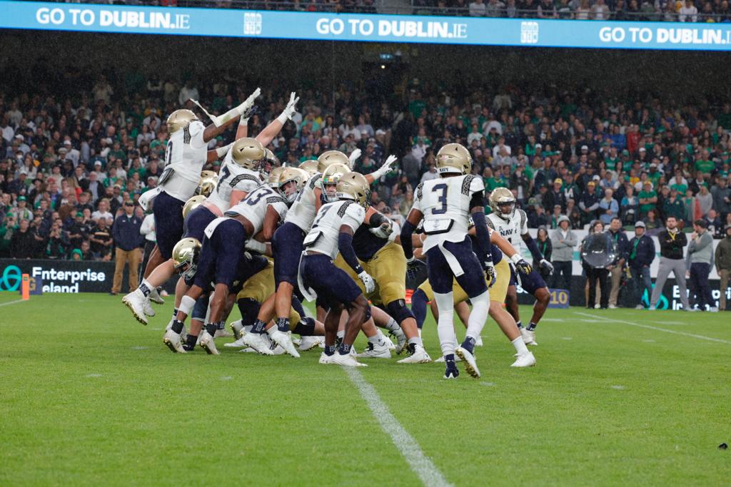 UPMCinIreland's tweet photo. Fantastic scenes and atmosphere tonight at @AVIVAStadium for @cfbireland with @NDFootball  versus @NavyFB. We are honoured to be a partner of this amazing and memorable event. #MuchMoreThanAGame | #TouchdownIreland
#NotreDame #Navy #LifeChangingMedicine https://t.co/igw0BHv8Sd